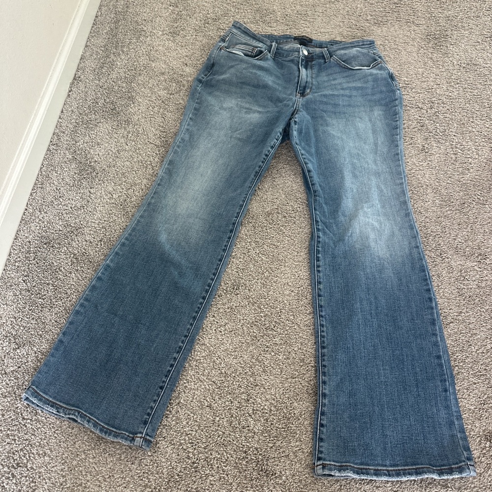 Judy Blue Women's Bootcut Jeans in Medium Blue